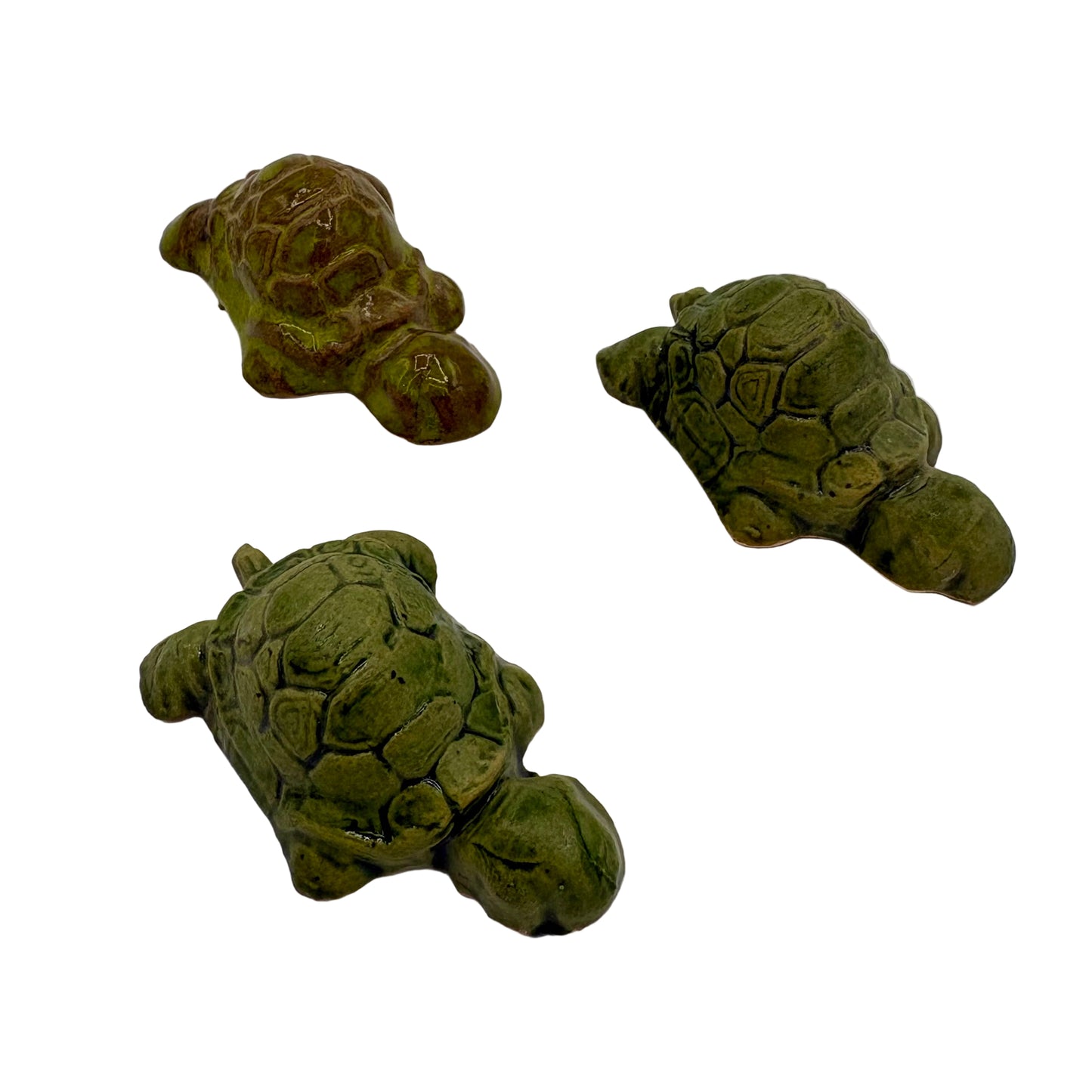 Figurine décorative en céramique représentant une tortues, réalisée à la main à Aspiran