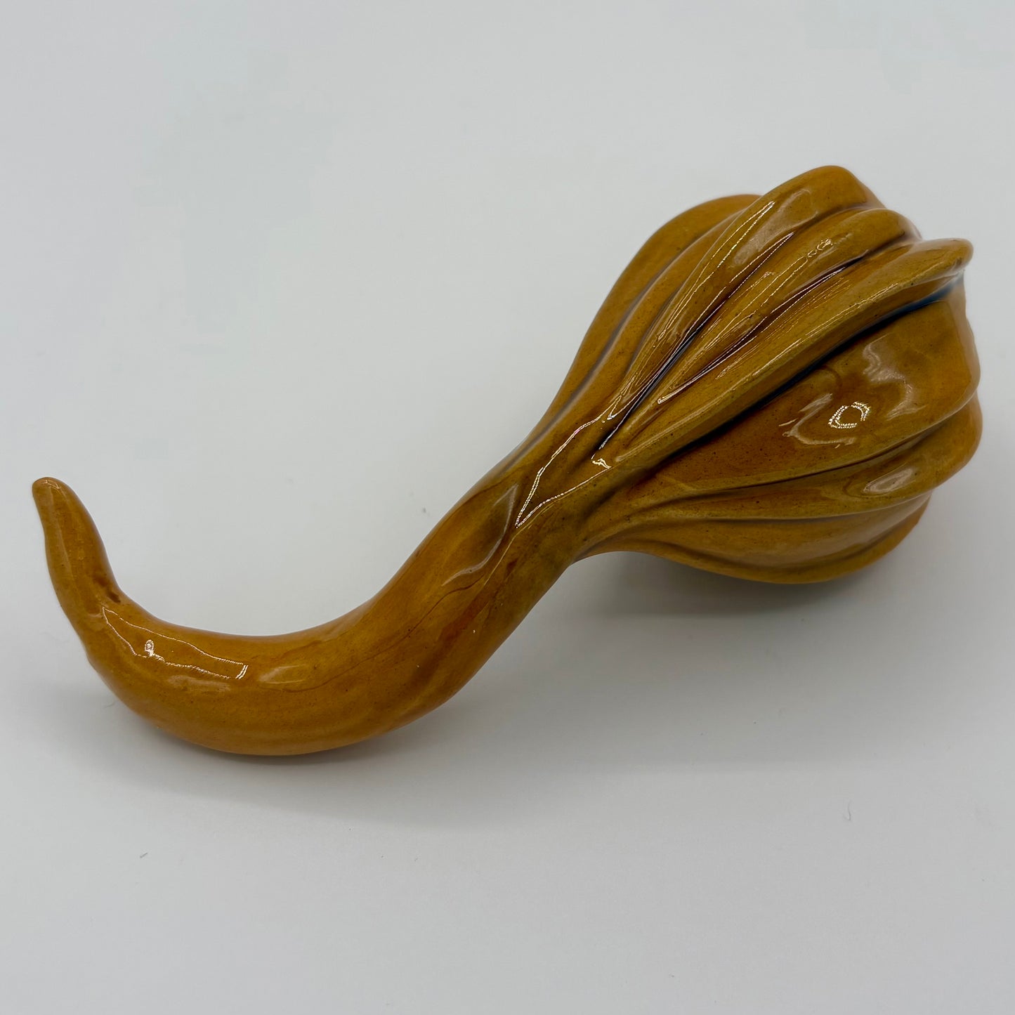 Courge décorative en céramique, réalisées artisanalement à Aspiran