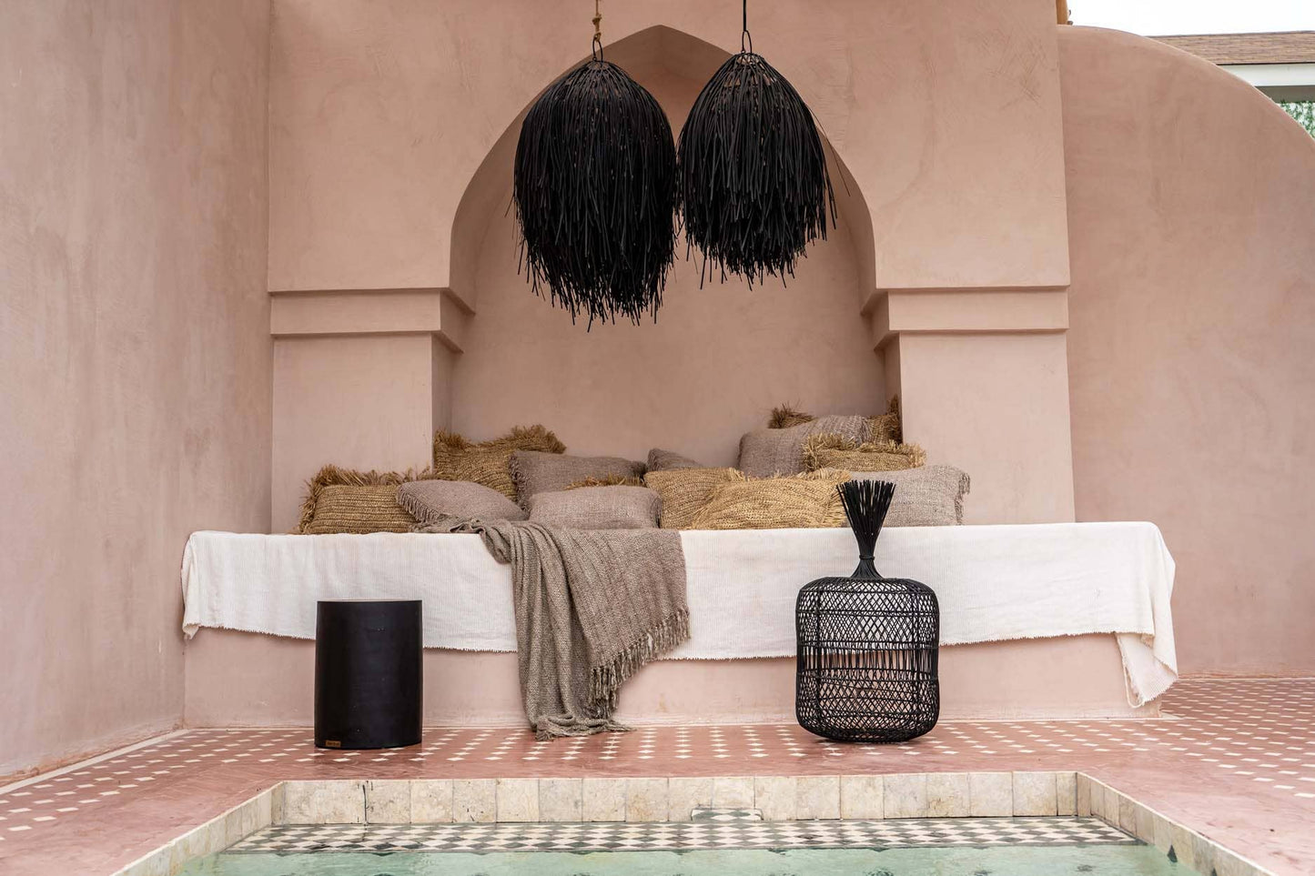 Tabouret artisanal en bois massif