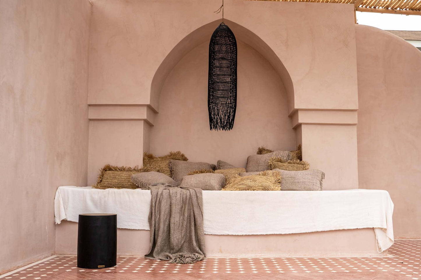 Tabouret artisanal en bois massif