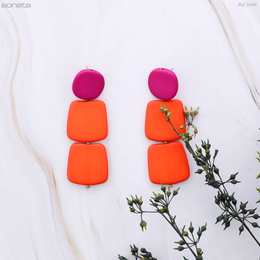 Boucles d'oreilles pendantes géométriques en résine