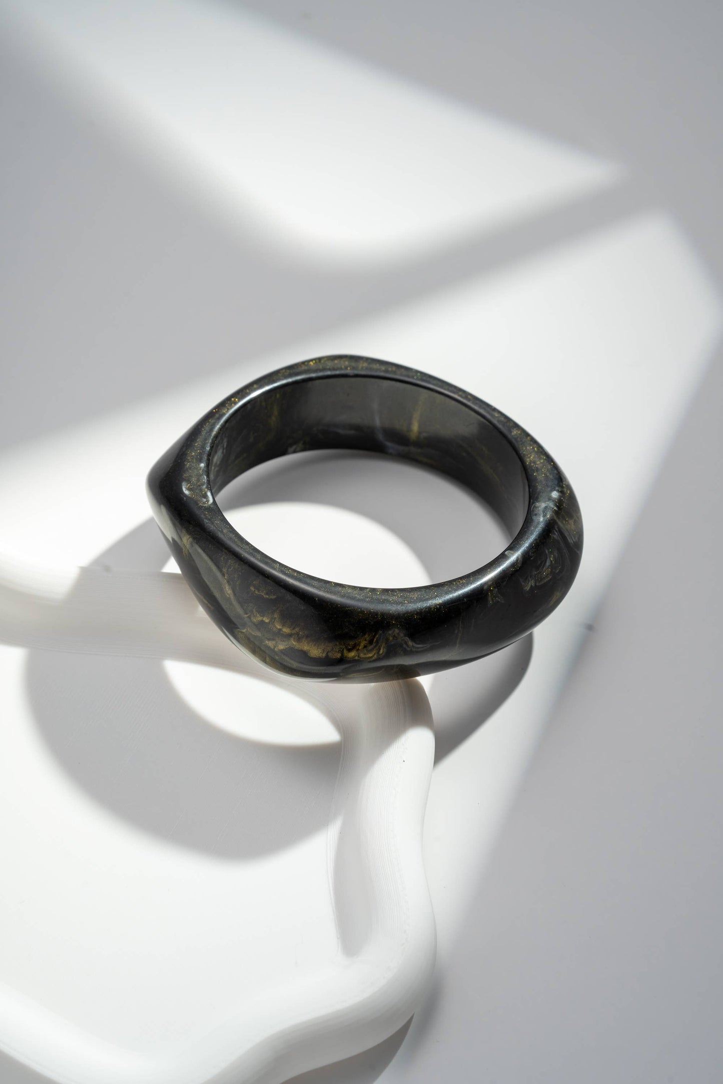 Bracelet jonc en résine effet marbré