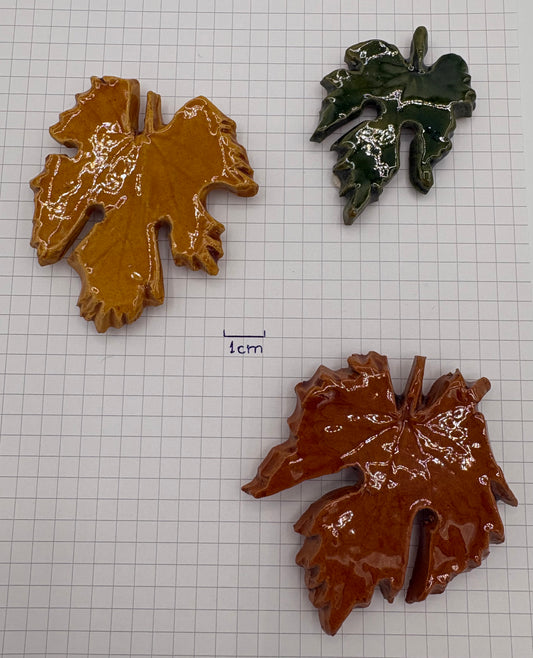 Aimants décoratifs en forme de feuille de vigne, réalisés en céramique vernissée