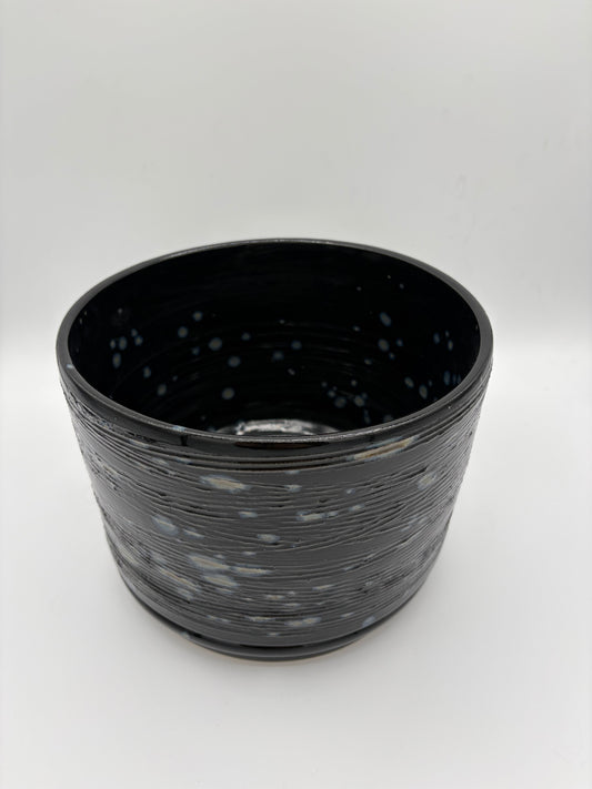 Cache-pot Soulages noir moucheté