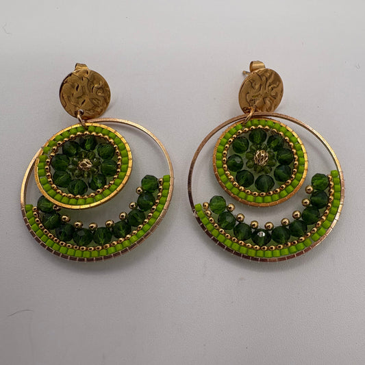 Boucles d’oreilles en tissage vert et doré avec perles Miyuki