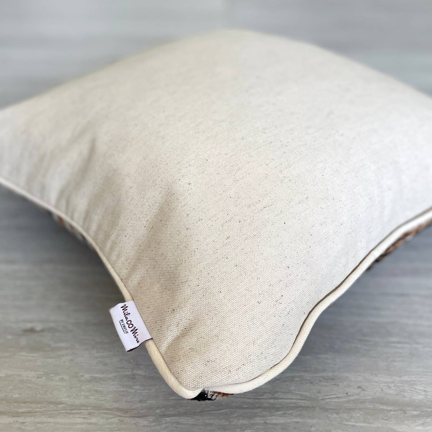 Oreiller en velours de soie Ikat Mizzoni