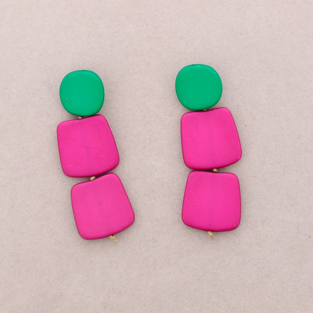 Boucles d'oreilles pendantes géométriques en résine